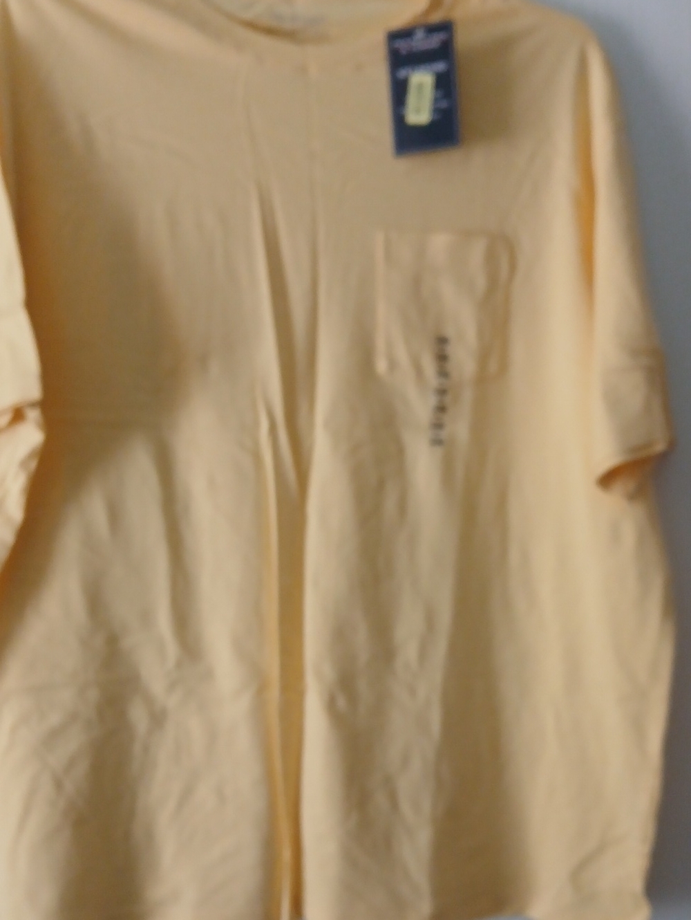 Roundtree & Yorke Pale Yellow Short Sleeve Pocket Tee